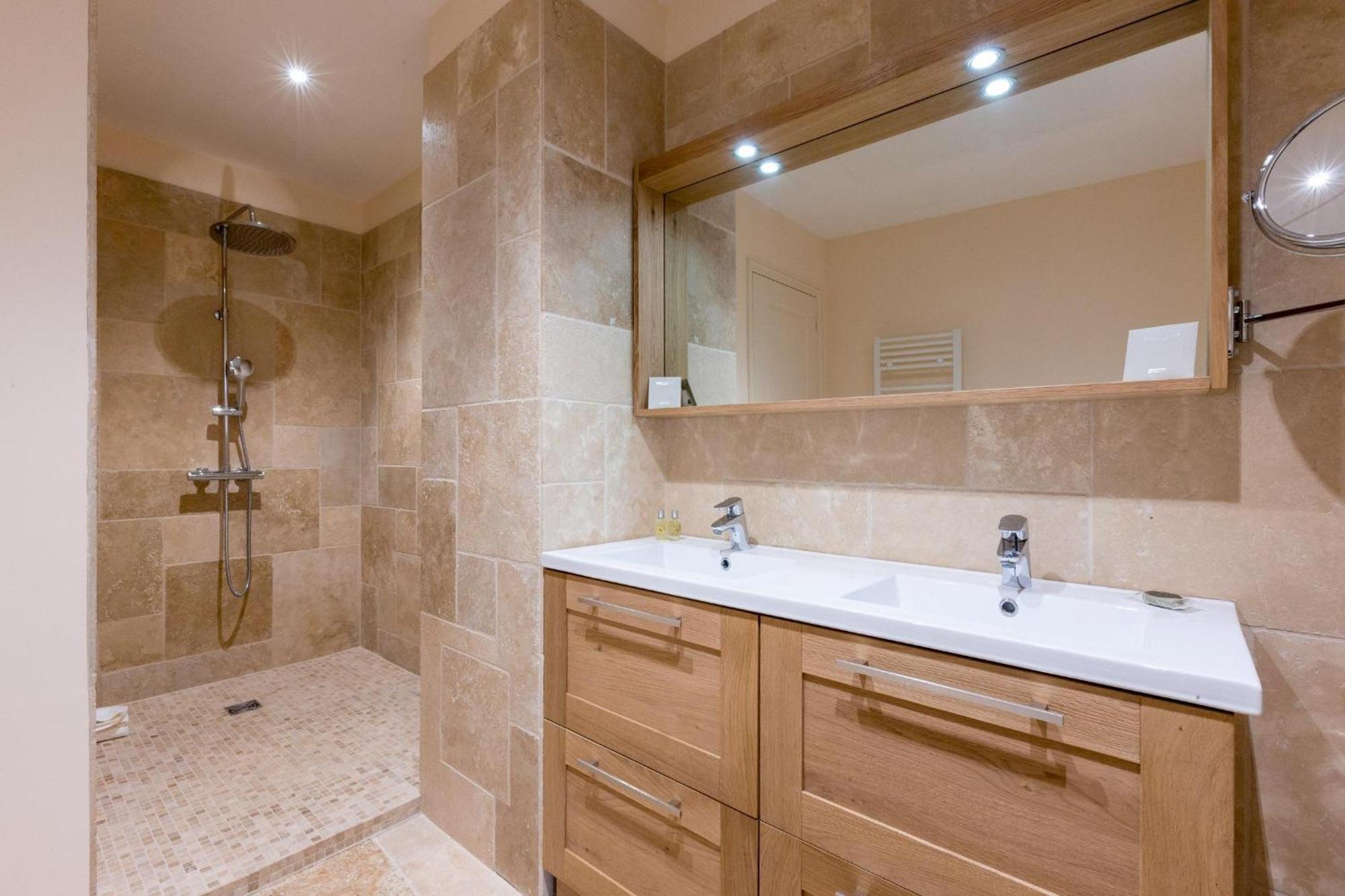 Apartamento Le Cara Omael 2D Beaune  Habitación foto